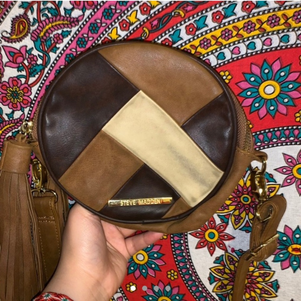 STEVE MADDEN SHOULDER BAG 💼